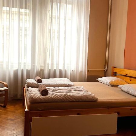 A54: Charming Apartment In The Ruin Bar District Budapesta Exterior foto