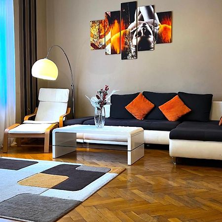 A54: Charming Apartment In The Ruin Bar District Budapesta Exterior foto