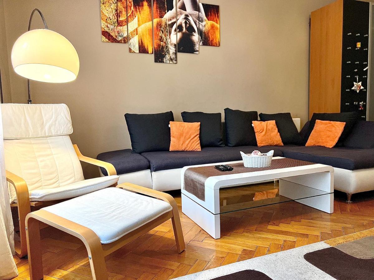 A54: Charming Apartment In The Ruin Bar District Budapesta Exterior foto