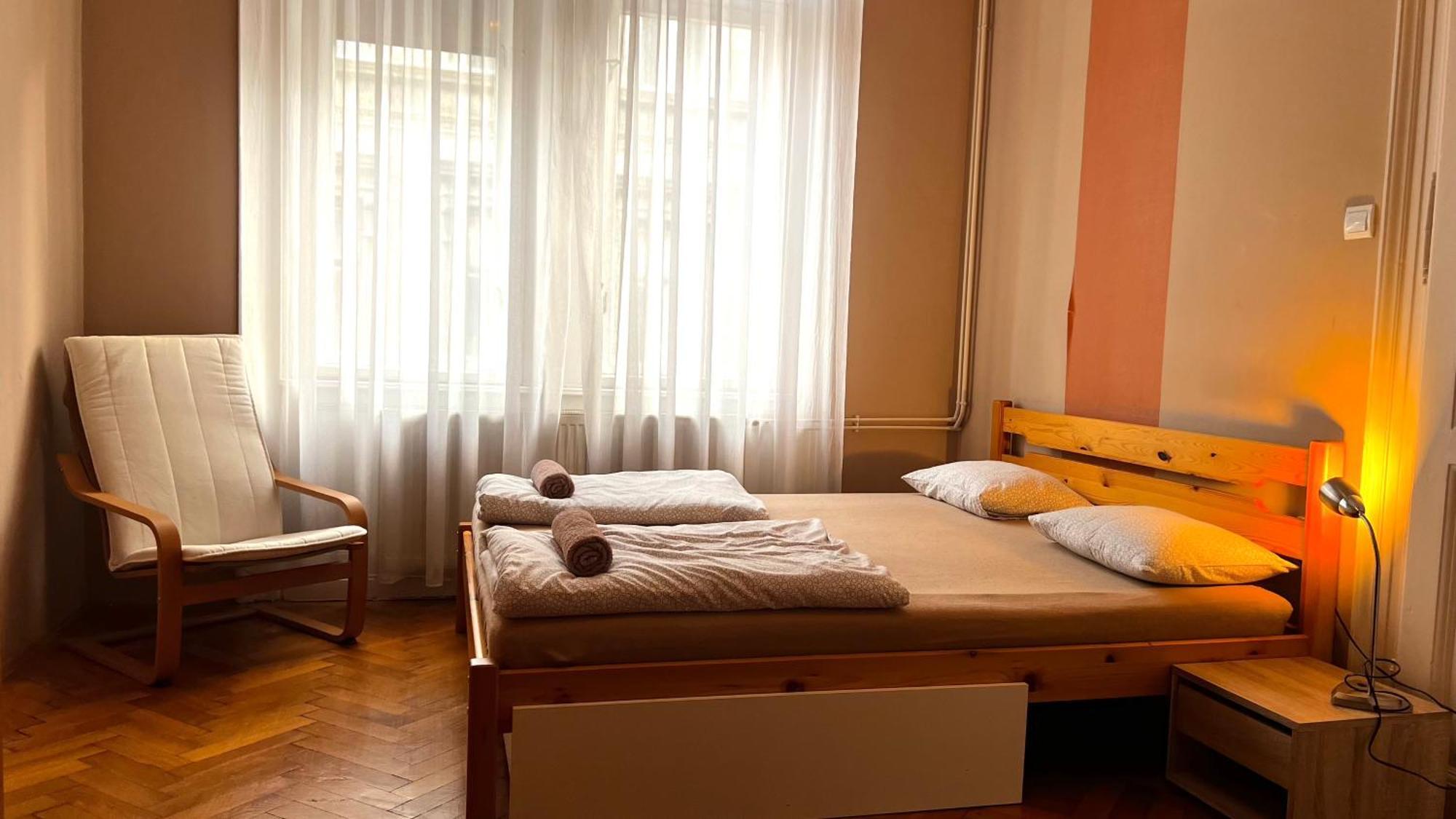 A54: Charming Apartment In The Ruin Bar District Budapesta Exterior foto