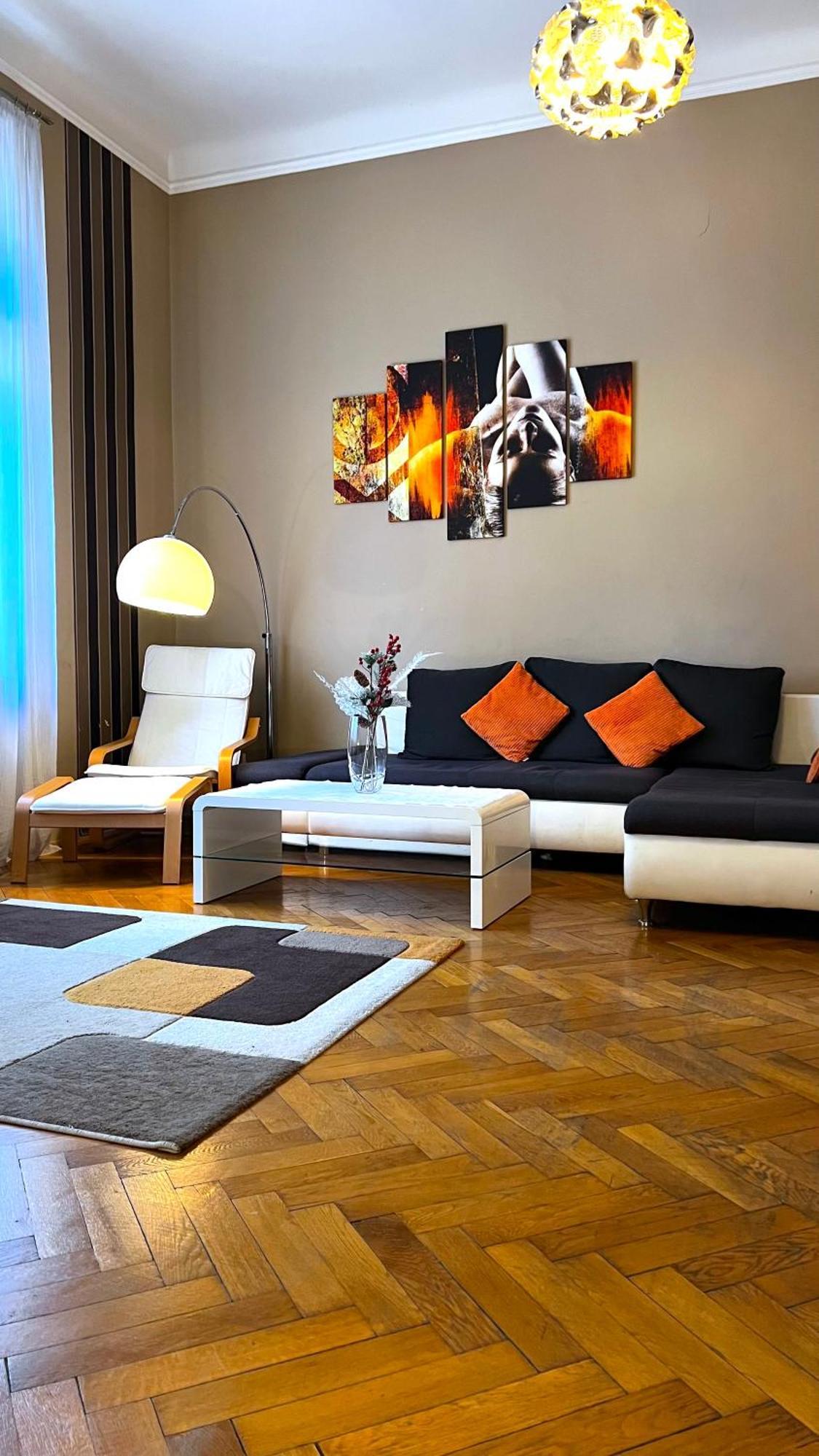 A54: Charming Apartment In The Ruin Bar District Budapesta Exterior foto